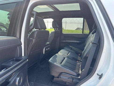 Used 2021 Ford Expedition XLT AWD/4WD image 14