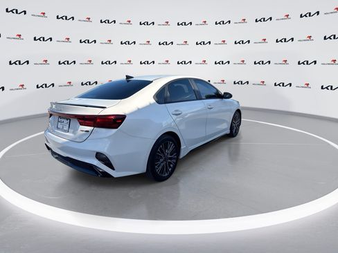 Used 2024 Kia Forte GT-Line w/ GT-Line Premium Package FWD image 8