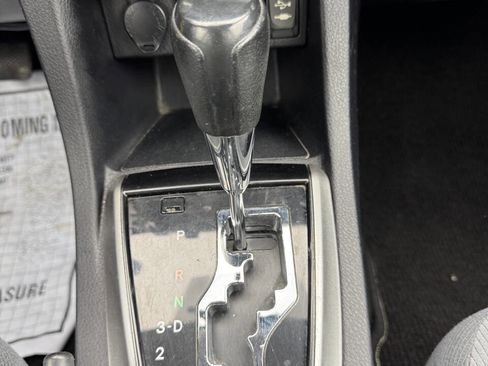 Used 2014 Toyota Corolla L image 16