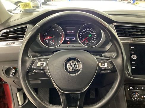 Used 2019 Volkswagen Tiguan SE AWD/4WD image 7