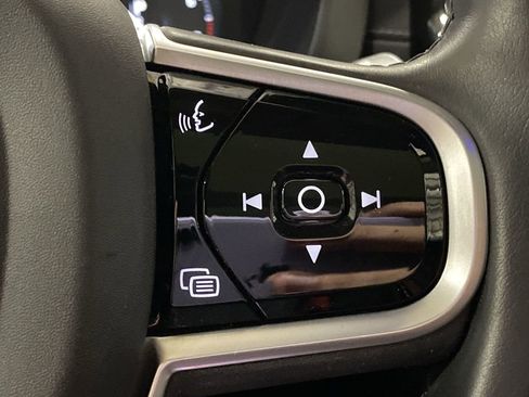Used 2019 Volvo XC60 T5 Inscription w/ Protection Package Premier image 11