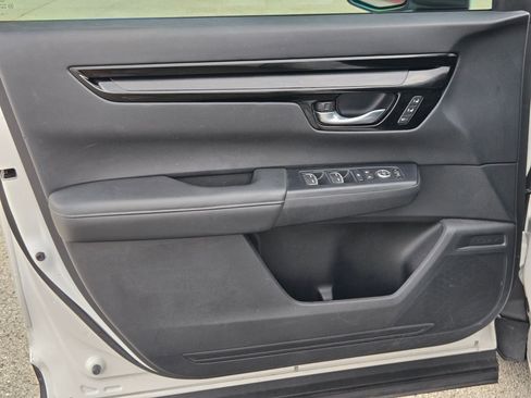 Used 2024 Honda CR-V EX-L image 10