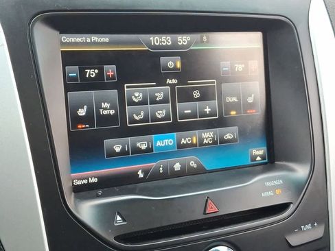 Used 2015 Ford Explorer XLT w/ Equipment Group 202A image 25