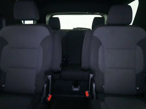 Used 2022 Chevrolet Traverse LT AWD/4WD image 18