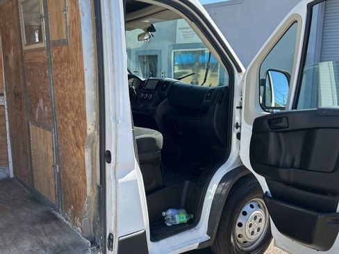 Used 2015 RAM ProMaster 3500 w/ Interior Convenience Group FWD image 6