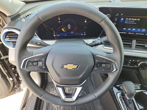 New 2026 Chevrolet Trax LT w/ Driver Confidence Package FWD image 13
