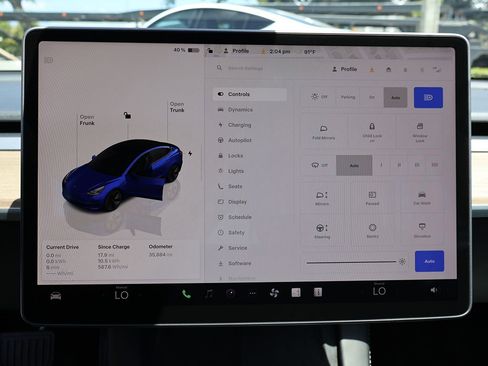 Used 2023 Tesla Model 3 Standard Range RWD image 47