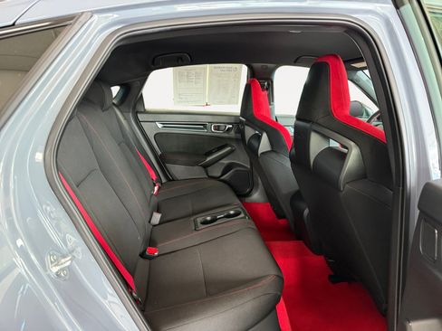 Used 2024 Honda Civic Type R image 18