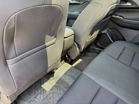 Used 2023 Chevrolet TrailBlazer RS w/ Sun and Liftgate Package AWD/4WD image 24