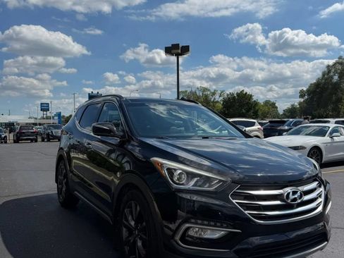 Used 2017 Hyundai Santa Fe Sport AWD/4WD image 3