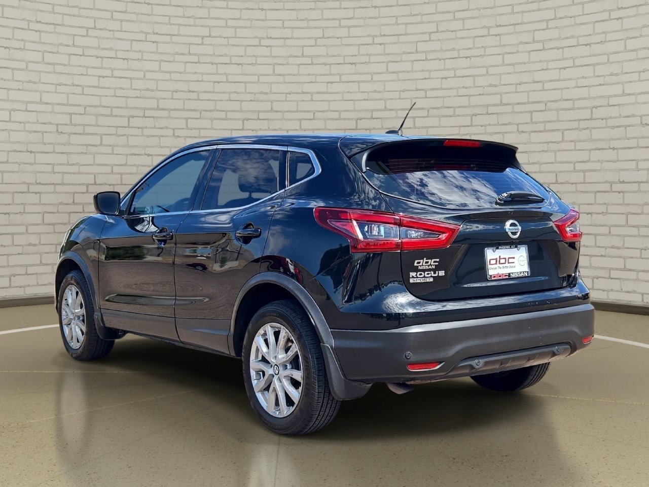 Used 2021 Nissan Rogue Sport S FWD image 8