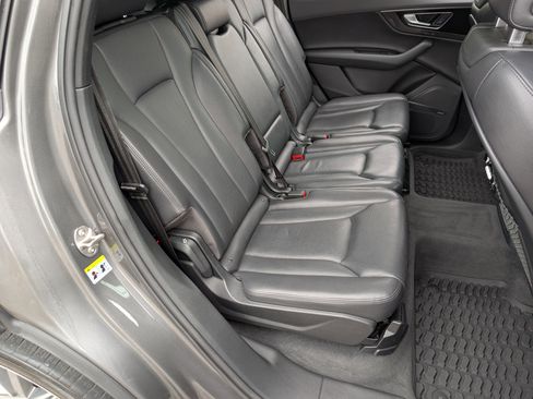 Used 2019 Audi Q7 3.0T Prestige AWD/4WD image 21