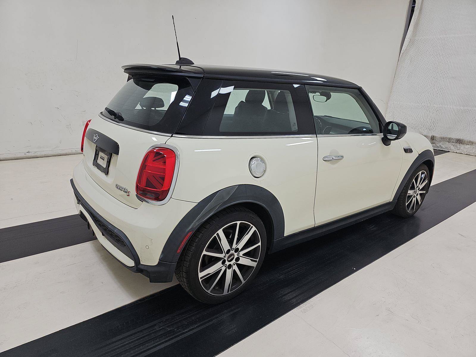 Used 2022 MINI Cooper S FWD image 7
