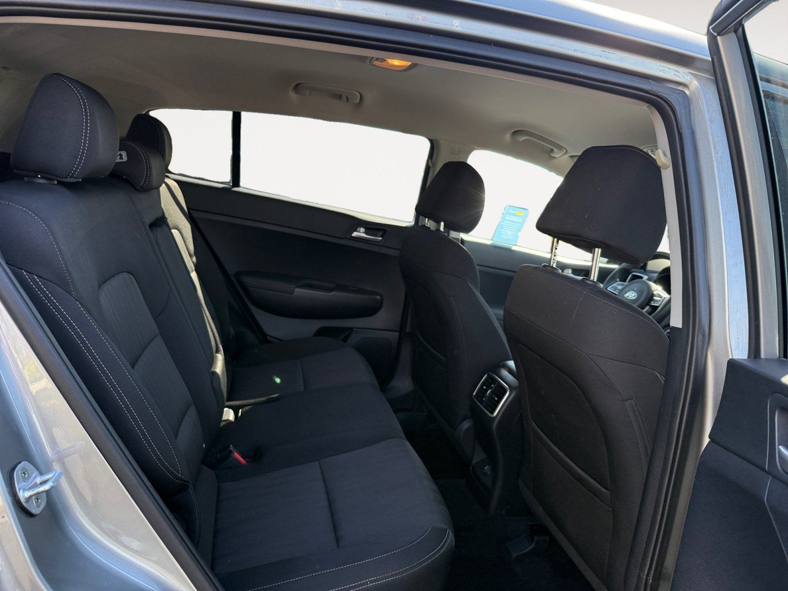 Used 2020 Kia Sportage LX FWD image 18