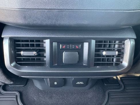 Used 2023 Ford F150 Lariat w/ Equipment Group 502A High AWD/4WD image 31