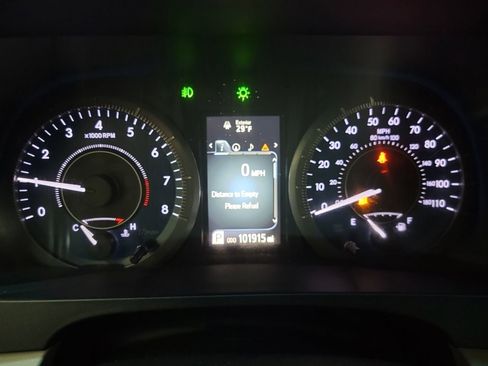 Used 2017 Toyota Sienna XLE image 18