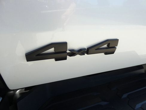 Used 2025 Toyota Tundra Limited image 89