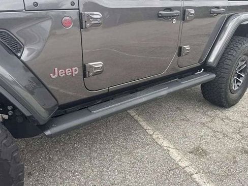 Used 2026 Jeep Wrangler Unlimited Rubicon AWD/4WD image 17