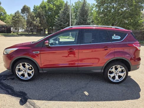 Used 2013 Ford Escape Titanium w/ Class II Trailer Tow Pkg AWD/4WD image 2