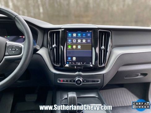 Used 2023 Volvo XC60 T8 Core image 25