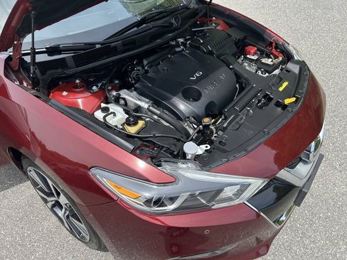 Used 2017 Nissan Maxima Platinum FWD image 14