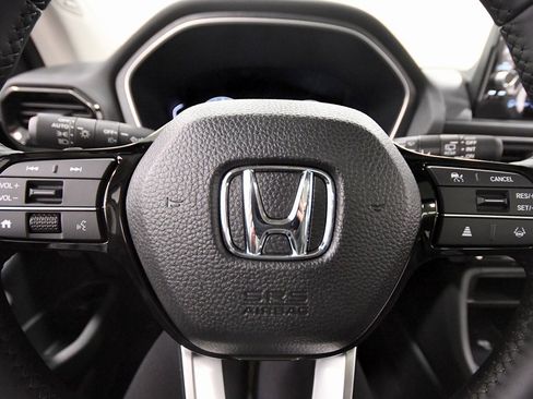 New 2025 Honda Pilot Touring image 20