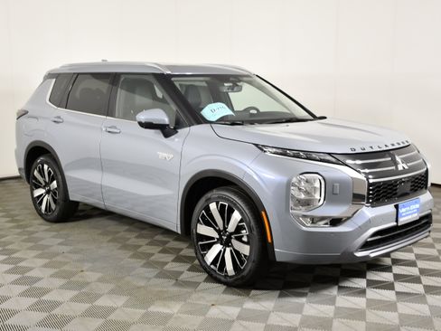 New 2026 Mitsubishi Outlander SEL AWD/4WD image 4