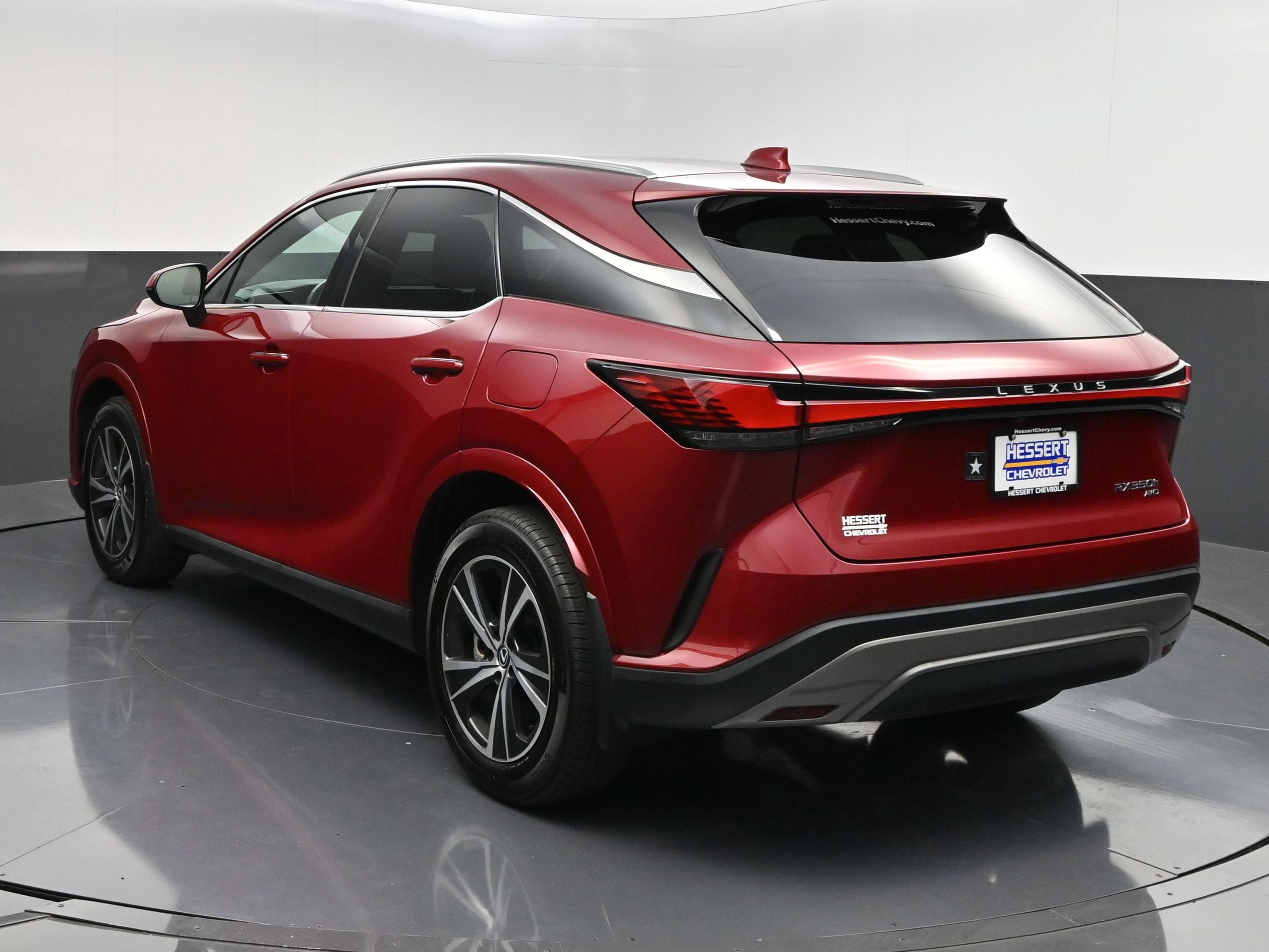 Used 2023 Lexus RX 350h w/ Accessory Package (2T) AWD/4WD image 6