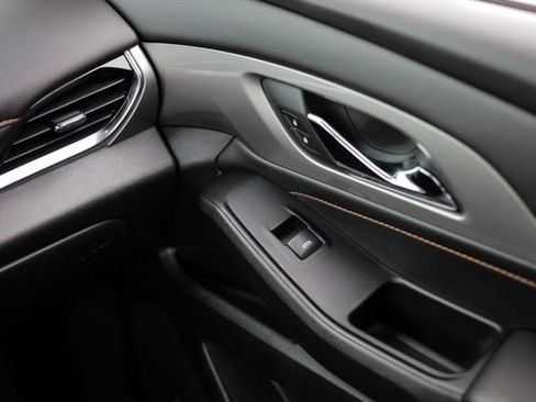 Used 2020 Chevrolet Traverse RS FWD image 46