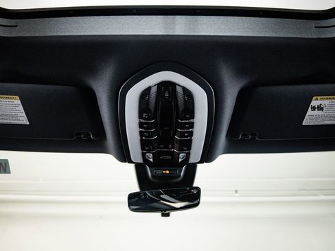 New 2026 Porsche Macan S AWD/4WD image 20