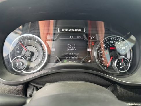 Used 2021 RAM 1500 Big Horn AWD/4WD image 34