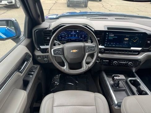 Certified 2023 Chevrolet Silverado 1500 LTZ AWD/4WD image 11