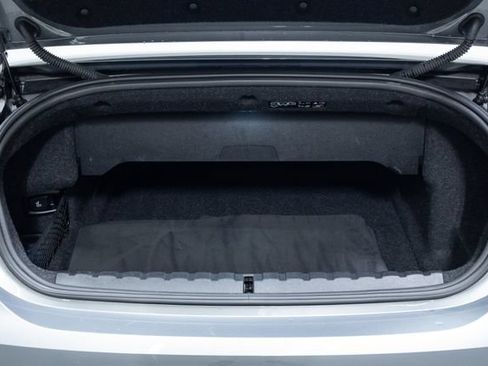 Used 2025 BMW 430i Convertible RWD image 9
