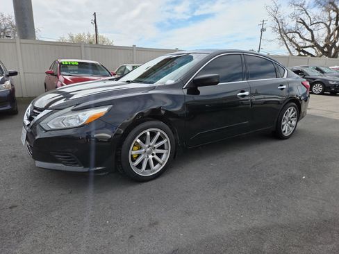 Used 2017 Nissan Altima 2.5 S w/ Power Driver Seat Package image 1