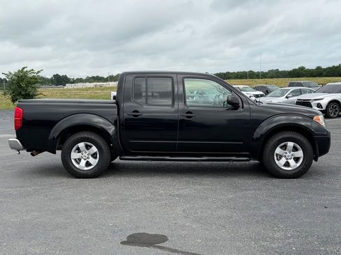 Used 2013 Nissan Frontier SV w/ SV Value Truck Pkg RWD image 4