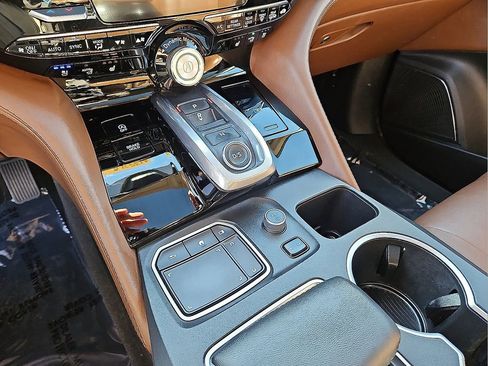 Used 2022 Acura MDX SH-AWD w/ Advance Package image 25