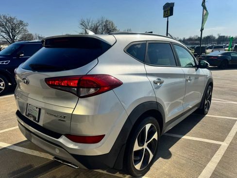 Used 2017 Hyundai Tucson Limited image 7