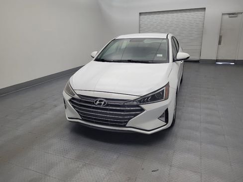 Used 2019 Hyundai Elantra SE w/ Cargo Package FWD image 15