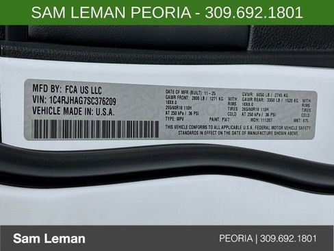 New 2025 Jeep Grand Cherokee Altitude image 30