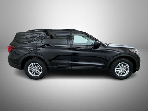 New 2026 Ford Explorer Active image 4