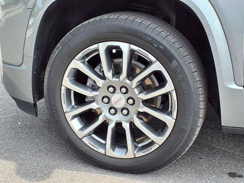 Used 2023 GMC Acadia Denali AWD/4WD image 28