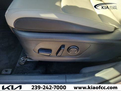 Certified 2024 Kia Sportage EX FWD image 20