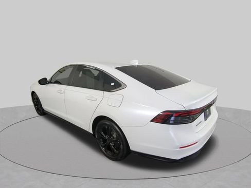 Used 2024 Honda Accord LX image 33
