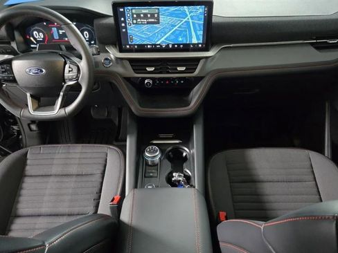Used 2025 Ford Explorer ST-Line RWD image 7