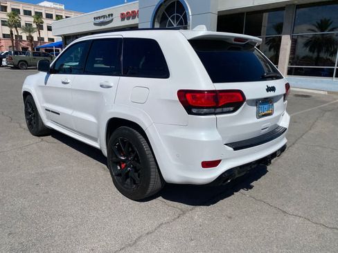 Used 2019 Jeep Grand Cherokee SRT AWD/4WD image 6