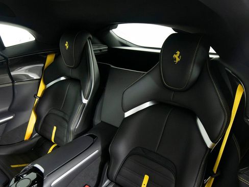 Used 2025 Ferrari Purosangue image 37