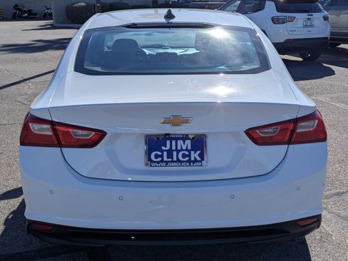 Used 2022 Chevrolet Malibu LS w/ Driver Confidence Package II image 3