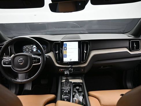 Used 2019 Volvo XC60 T6 Inscription w/ Protection Package Premier AWD/4WD image 19