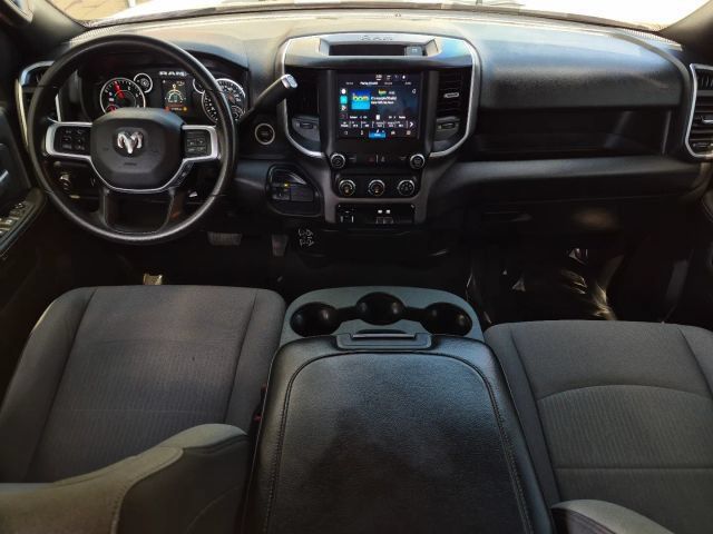 Used 2022 RAM 2500 Big Horn AWD/4WD image 18
