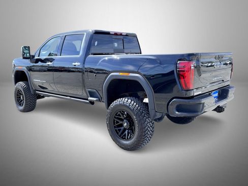 Used 2025 GMC Sierra 2500 Denali Ultimate image 7